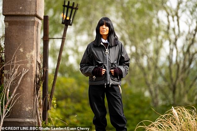 Claudia Winkleman's 'traitorous' interview with S Club 7 is shared by fans