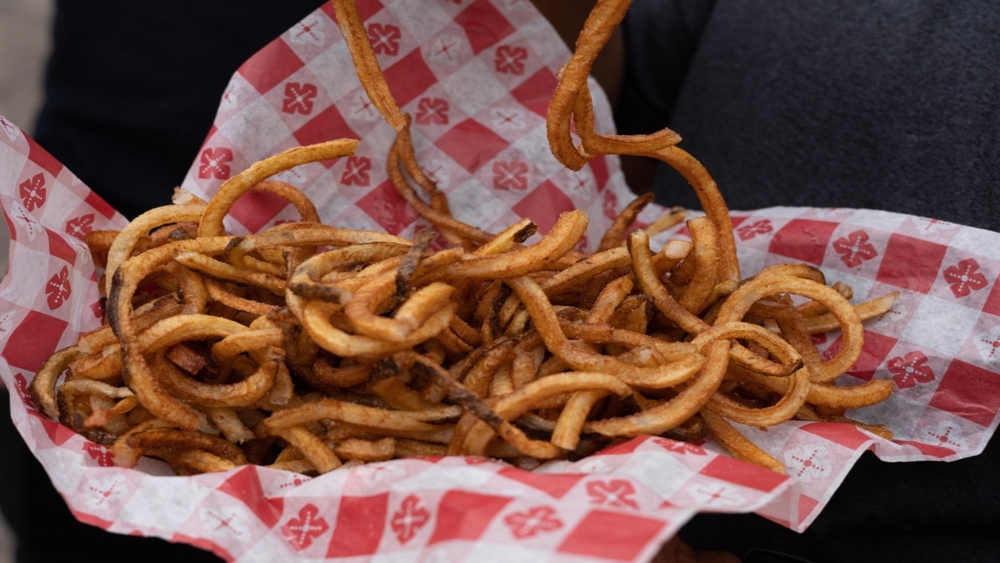 À 1h de Nantes, cette adresse sert les meilleures frites authentiques ...