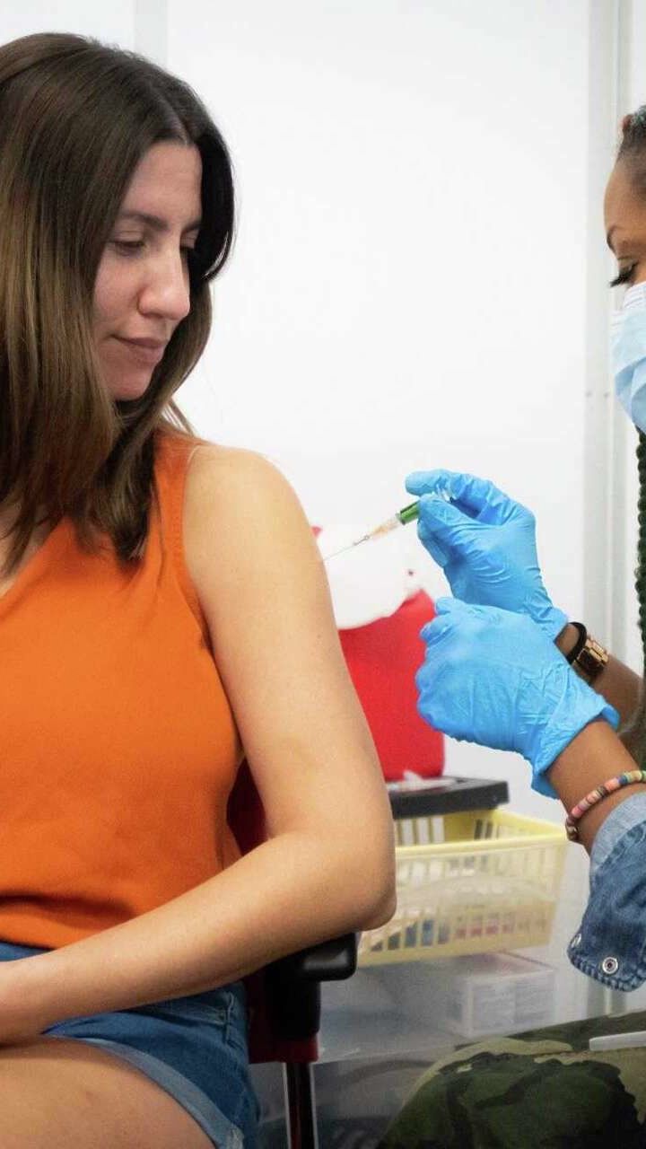 Flu season is picking up in Central Texas. Here's what doctors recommend.