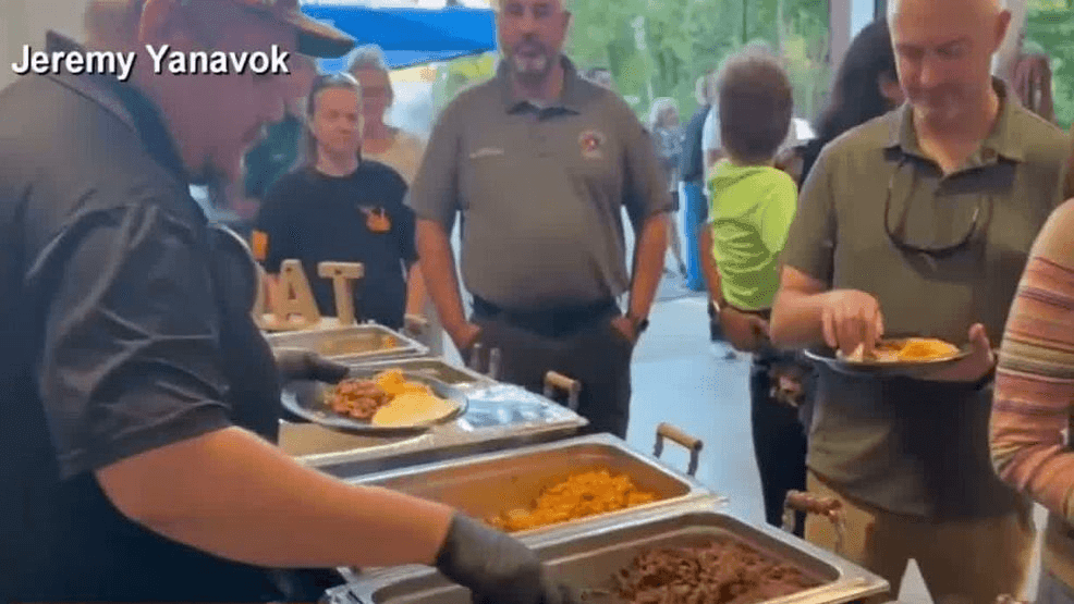 Henderson County Day of Thanks serves up free meals as first responder ...