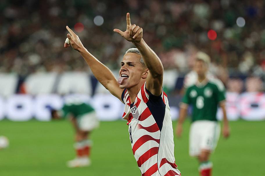 Cavan Sullivan hizo historia con la selección estadounidense en su primera concentración. | Taylor Banner/USSF/Getty Images