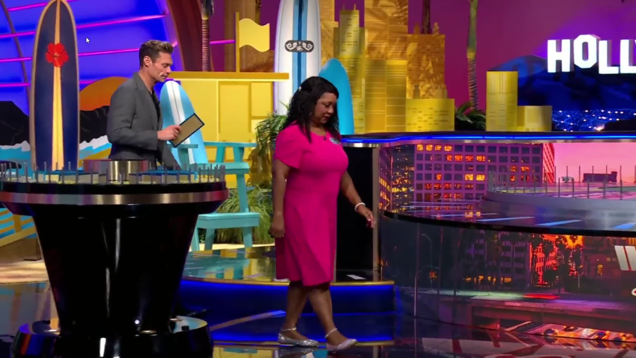 Wheel of Fortune contestant loses $128,000 after telling Ryan Seacrest ...