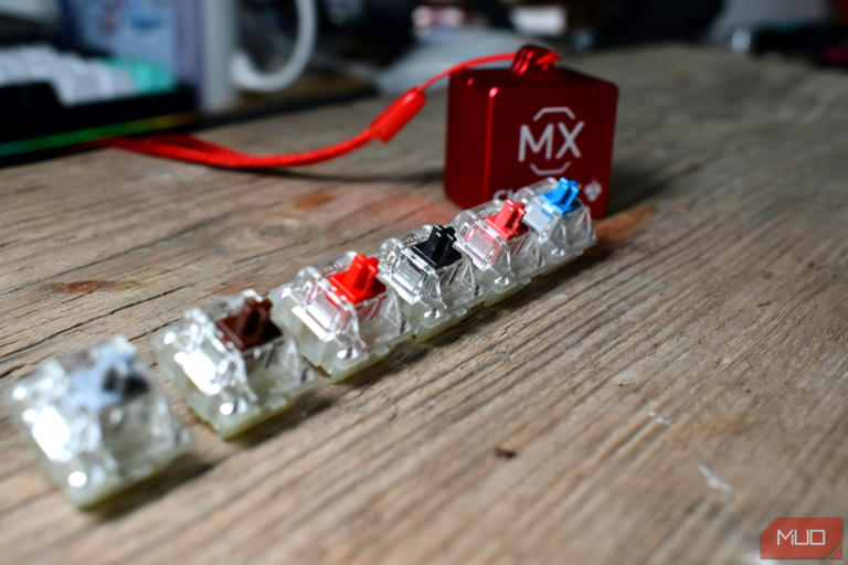 Blue switches feel amazing until you use them for 8 hours straight