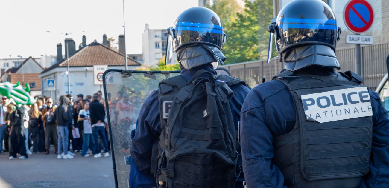 Manuel, 58 ans, pris à parti pendant des blocus lycéens : 