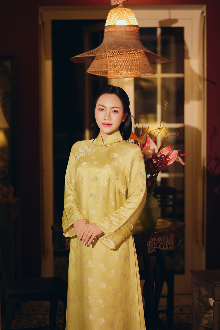 Ca sĩ Đặng Ngọc Anh vay tiền làm album về Hà Nội, suýt bị cô giáo từ mặt