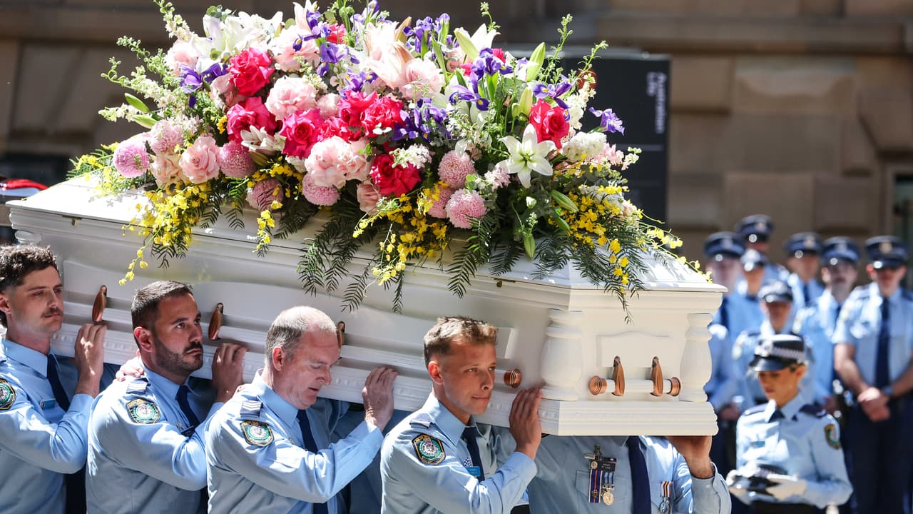 Heartbreaking revelation at cop’s funeral