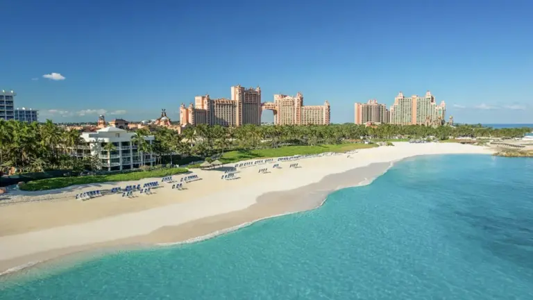 Experience Battle 4 Atlantis 2026: College basketball in paradise