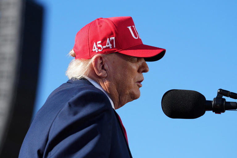 Trump is returning to Arizona for midterm election rally | Exclusive