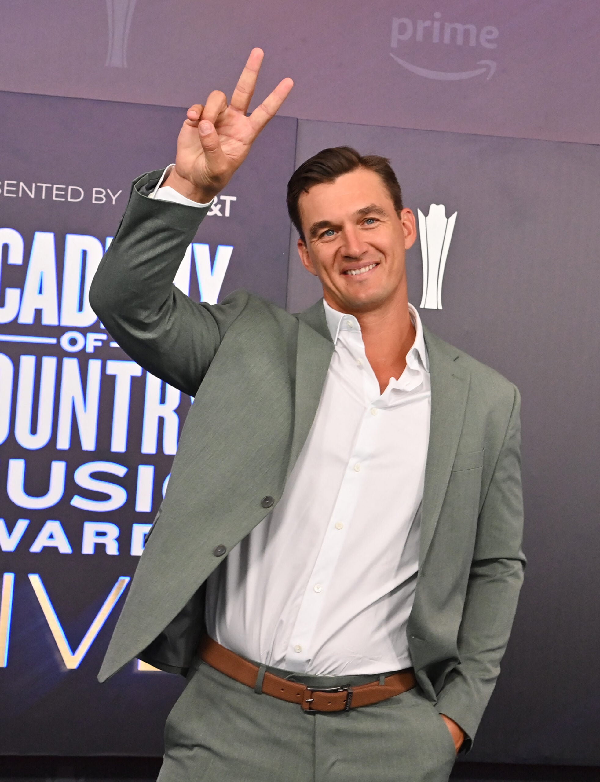 Tyler Cameron admits 'not my proudest moment' after 'DWTS' walk-off