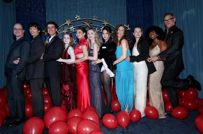 Summer H. Howell, Samantha Sloyan, and Carrie cast on prom sequence