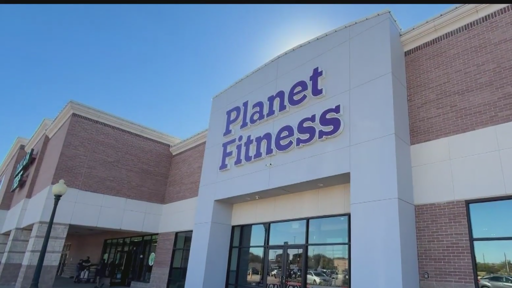 Frisco woman sues Planet Fitness, says she was secretly recorded in tanning bed