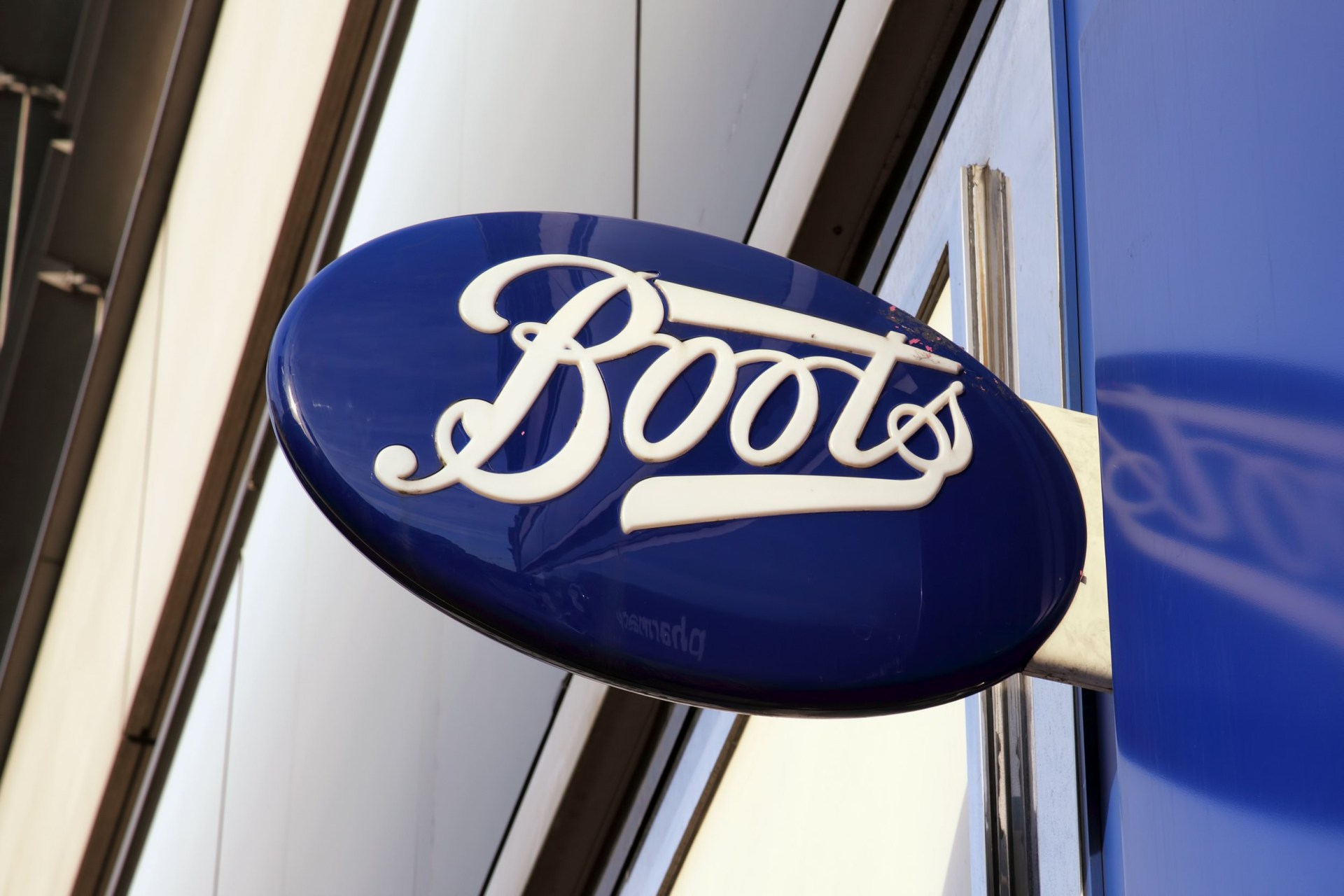 Boots sold to former Selfridges owner for £6,700,000,000