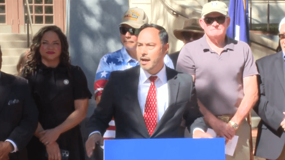 Rep. Castro, Texas veterans call on Paxton to urge Trump to end Iran war