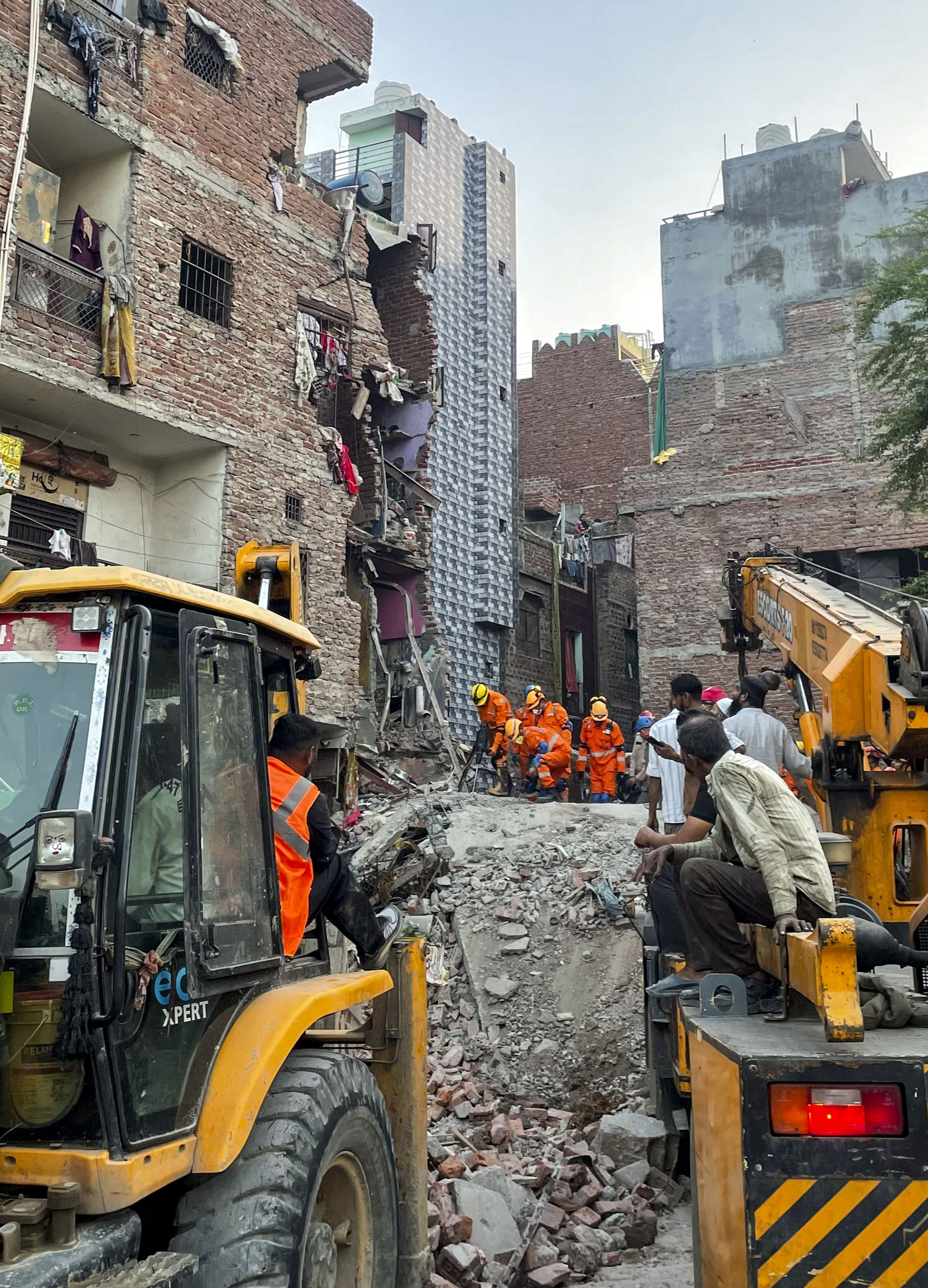 New Seemapuri: Delhi neighbourhood where towering buildings mushroom on ...