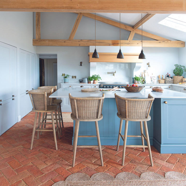 The 3 layer lighting rule is the answer to a warm and inviting kitchen