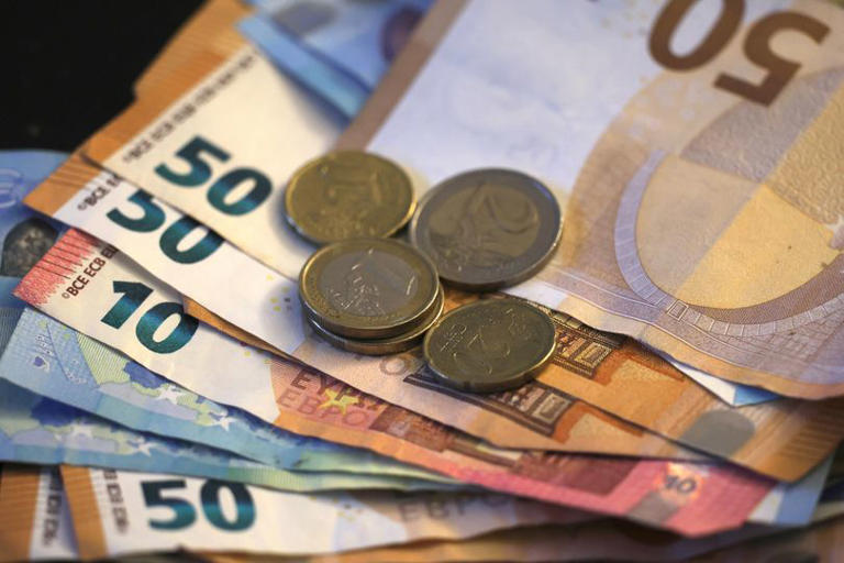 Social welfare Ireland: One major group is excluded from receiving the ...