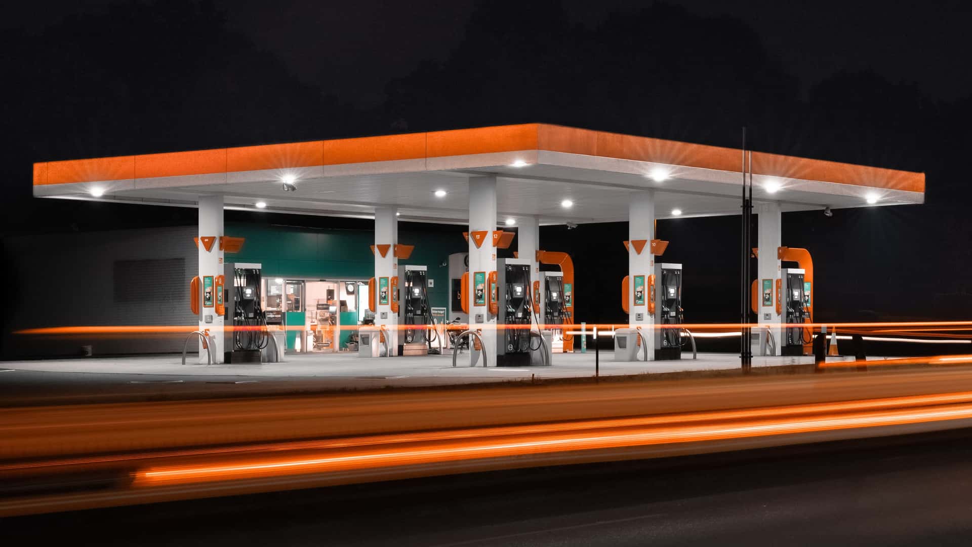 Gas cars’ dominance is fading: Global sales fall below 50% for the ...