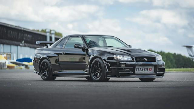 The Nissan Skyline GT-T wins the afternoon