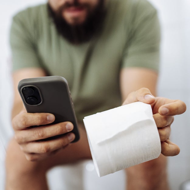 Weaponized pooping is the latest critique moms online have for dads