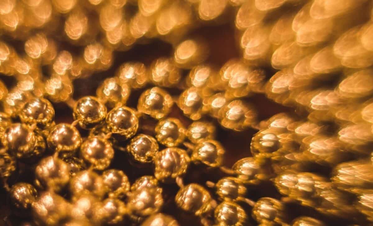 Scientists smashed gold nuclei together and found something they weren ...