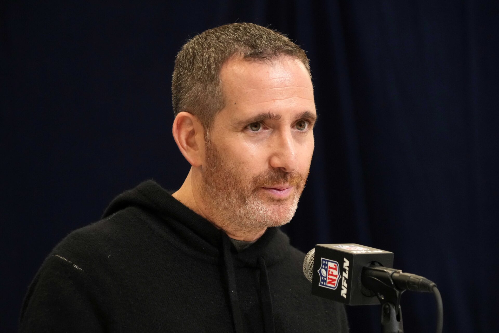 Howie Roseman explains why he made stunning Eagles trade after 4 games