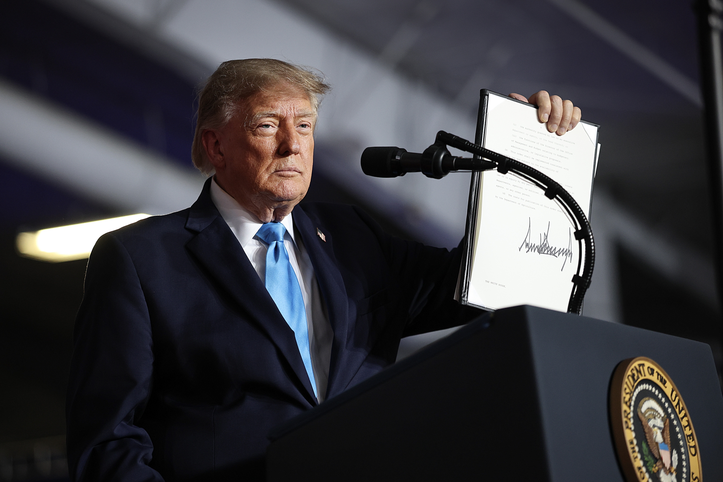 Trump's red diesel order could save truckers $100 a tank — temporary ...