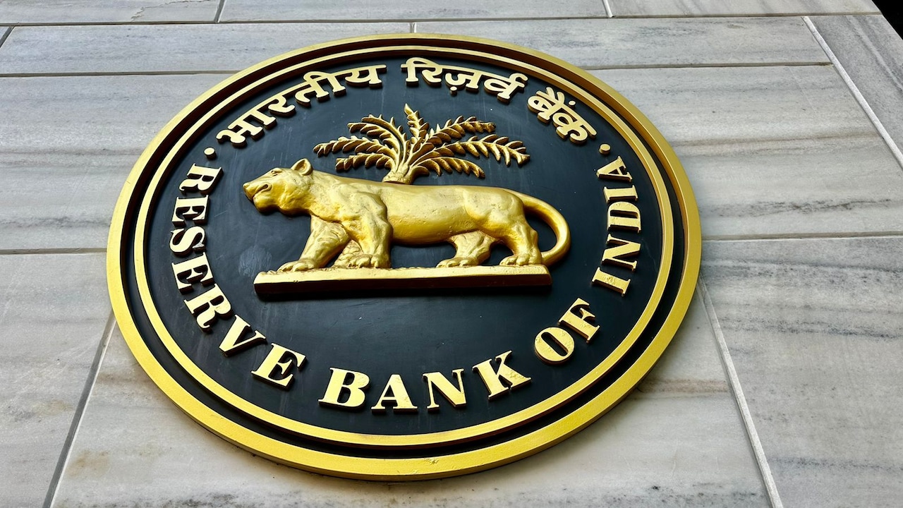 RBI to conduct 29-day variable rate reverse repo rate auction for Rs 2 ...