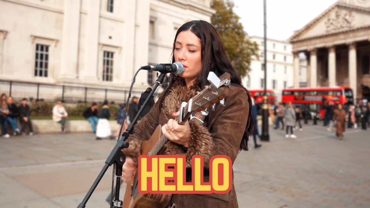 Street singer delivers a stunning Adele cover | Adele - Hello