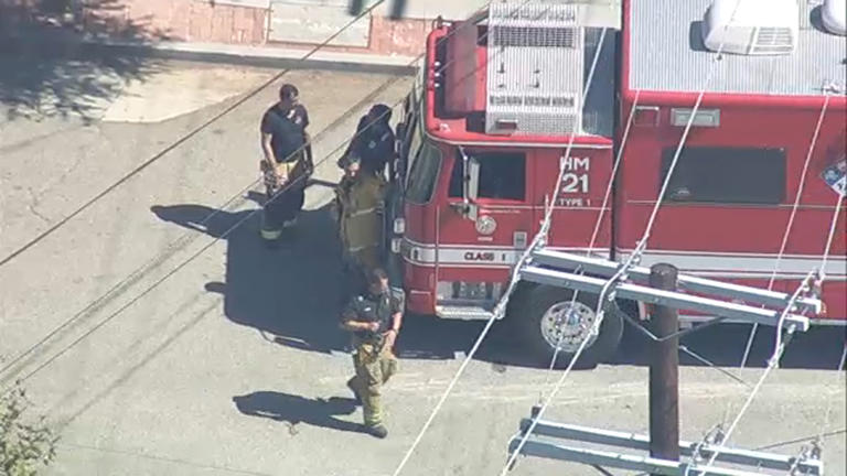 4 LAFD firefighters injured in Silver Lake home fire possibly linked to ...