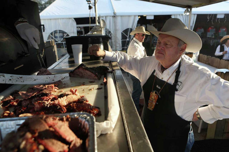 Houston Rodeo announces dates for 2027 kickoff with barbecue, parade ...