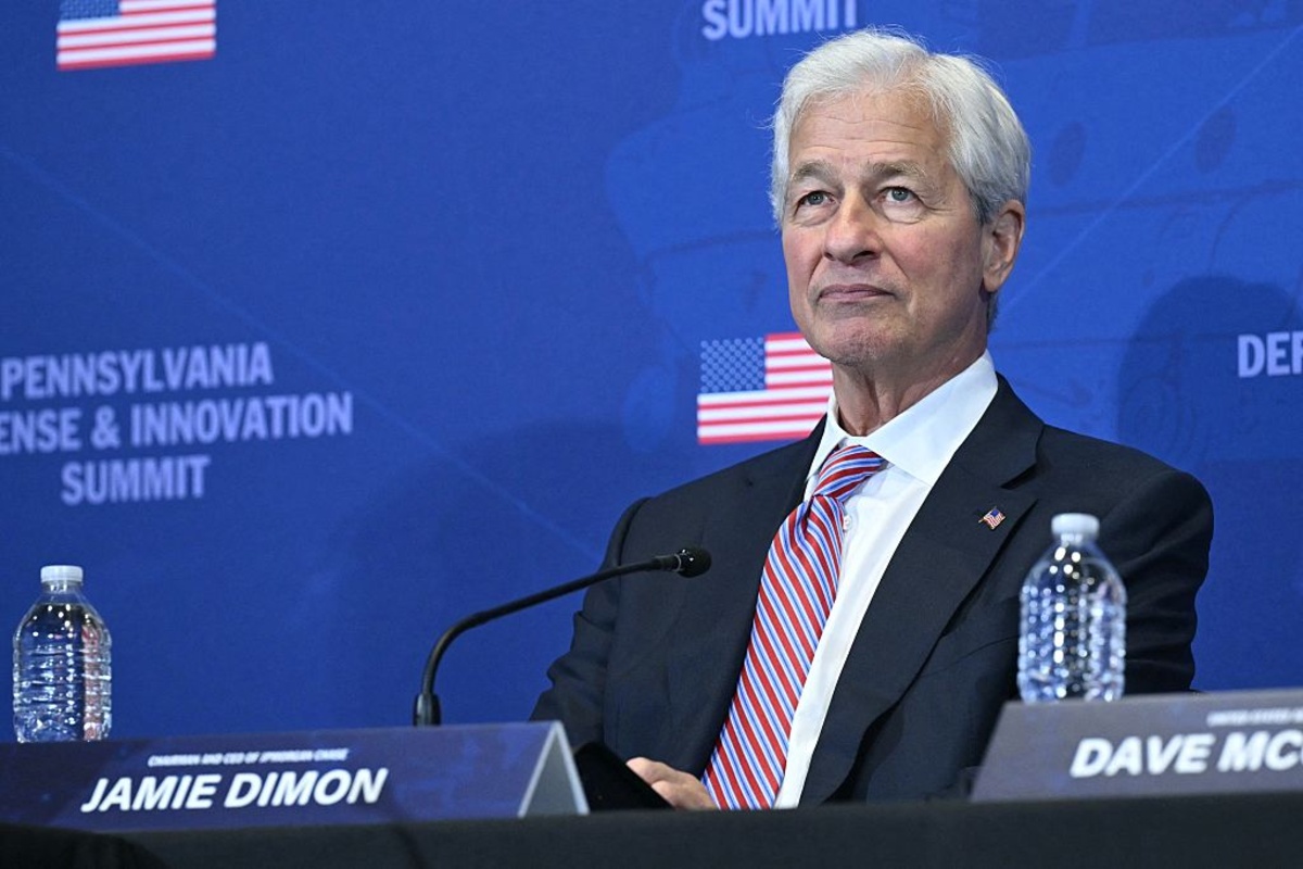 JPMorgan CEO: Anthropic Mythos hacked real companies and drove cyber ...