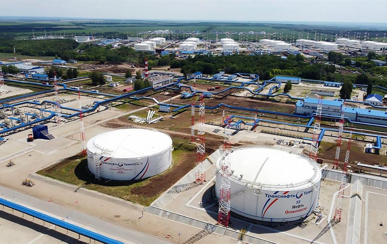 Russian Samara oil hub continues to burn after strike
