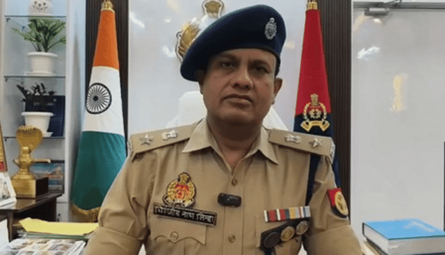 Police crackdown on illegal fireworks manufacturing in Hathras ahead of ...