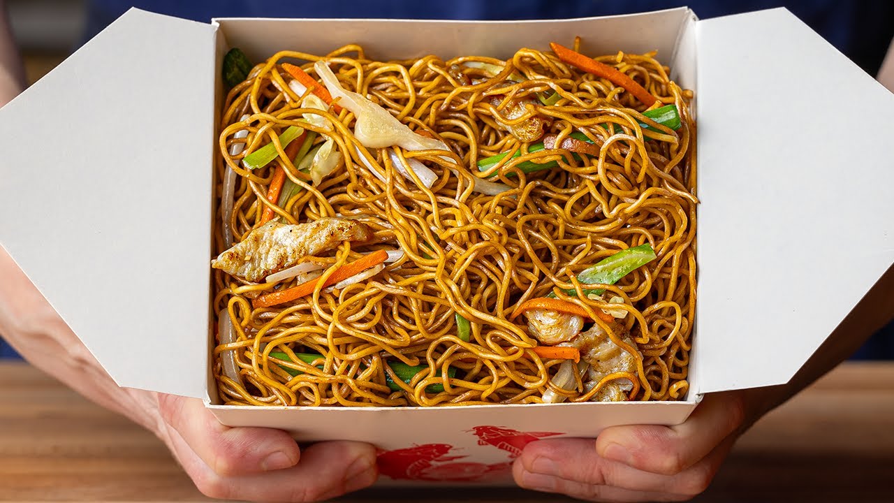 How to make takeout-style chicken chow mein at home | Authentic & easy ...