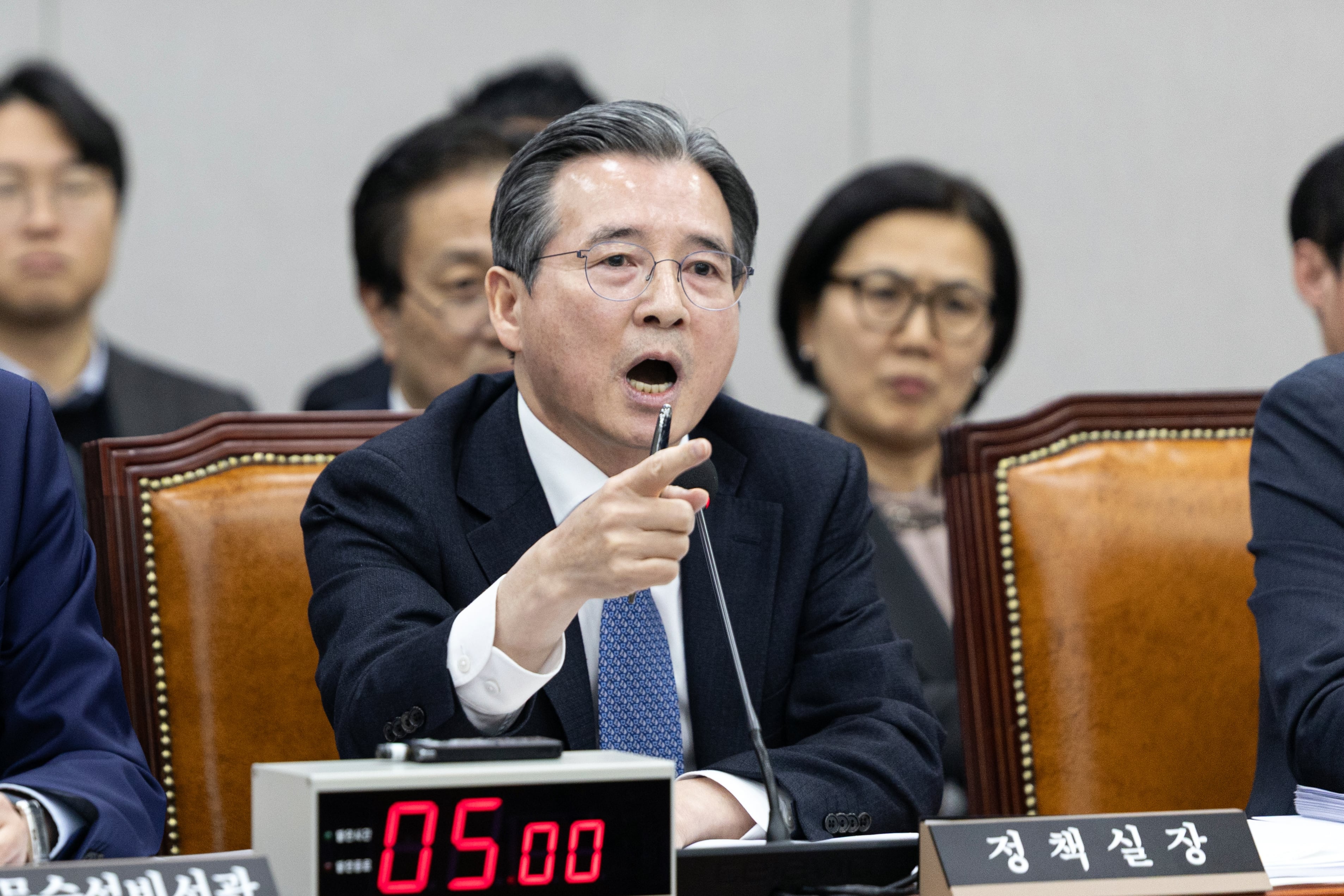 KIEP cautions on single-stock leveraged products' exchange rate impact