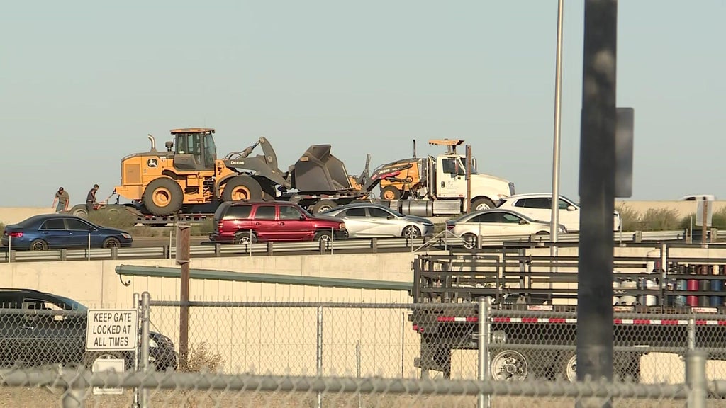 Overturned big rig closes southbound Highway 99 north of Manteca