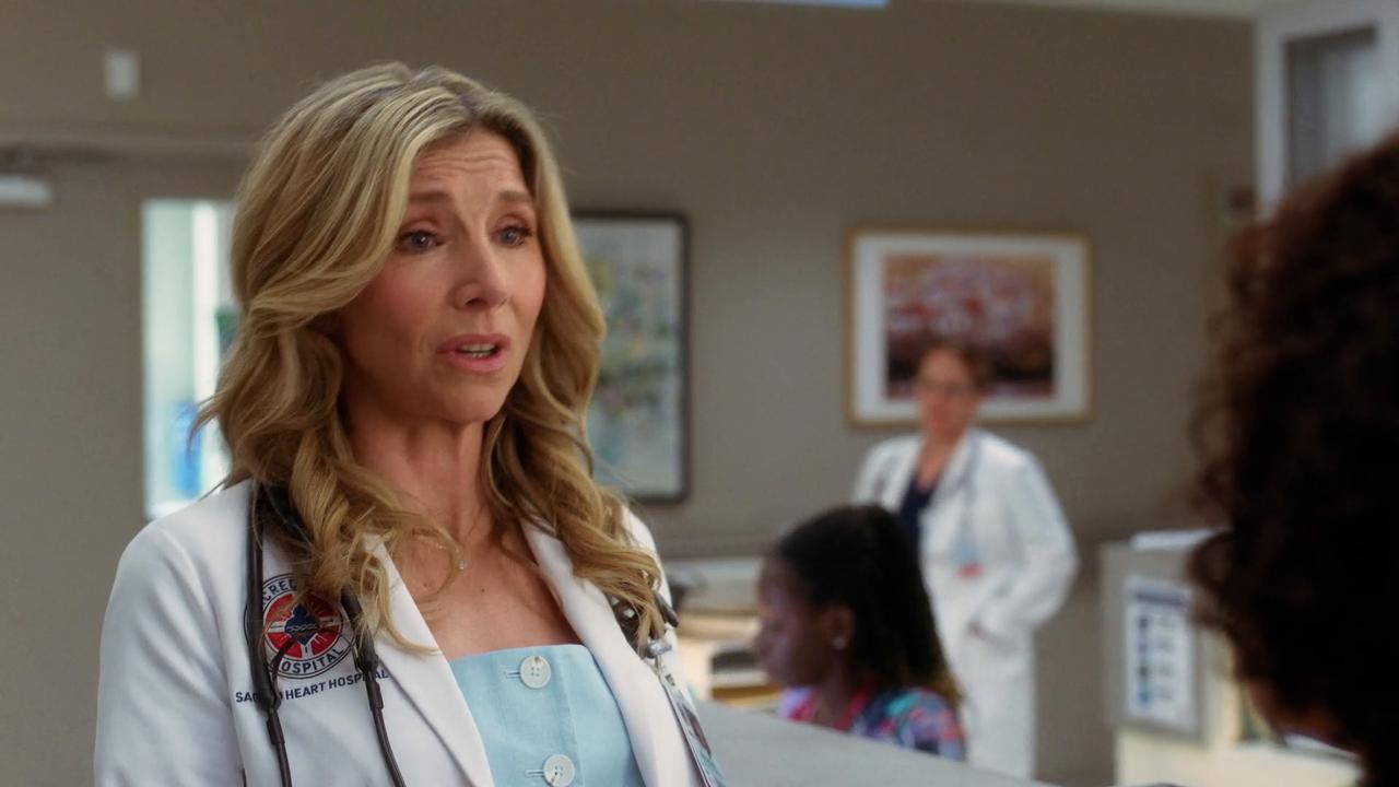 'Scrubs' season 2, episode 3 first look: Scott Foley returns