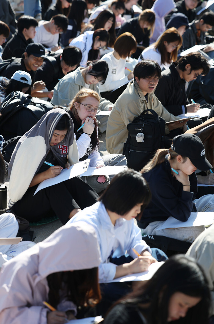 Korean-language essay contest