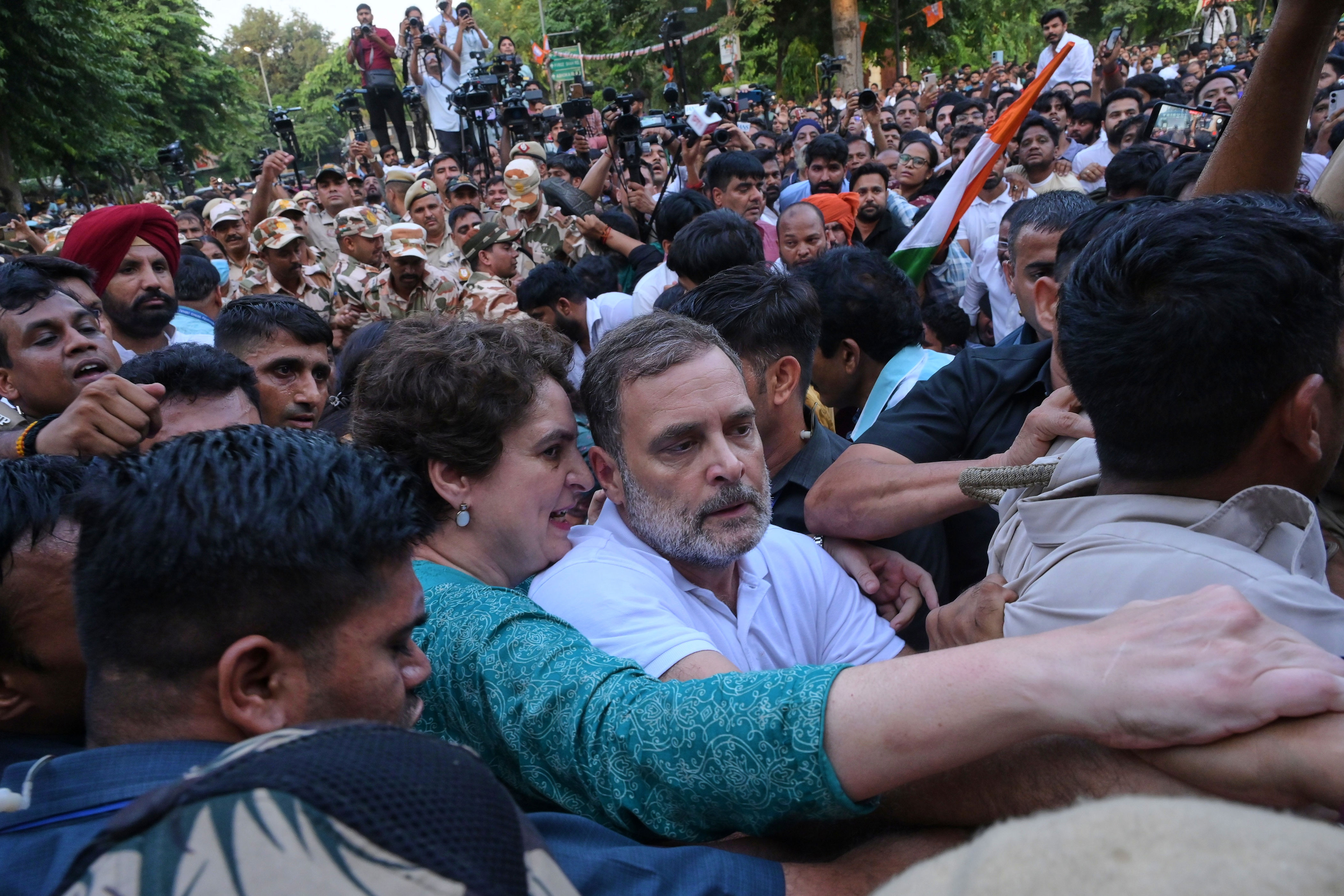 Indian opposition leader Rahul Gandhi detained