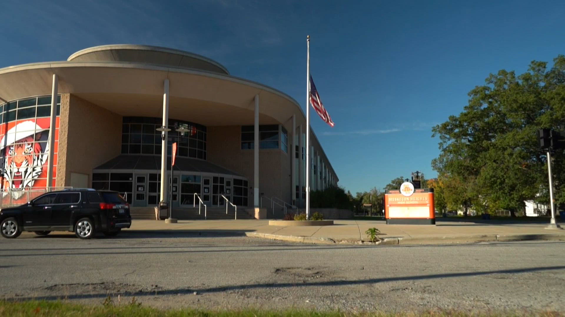 No candidates file for 5 open Muskegon Heights school board seats