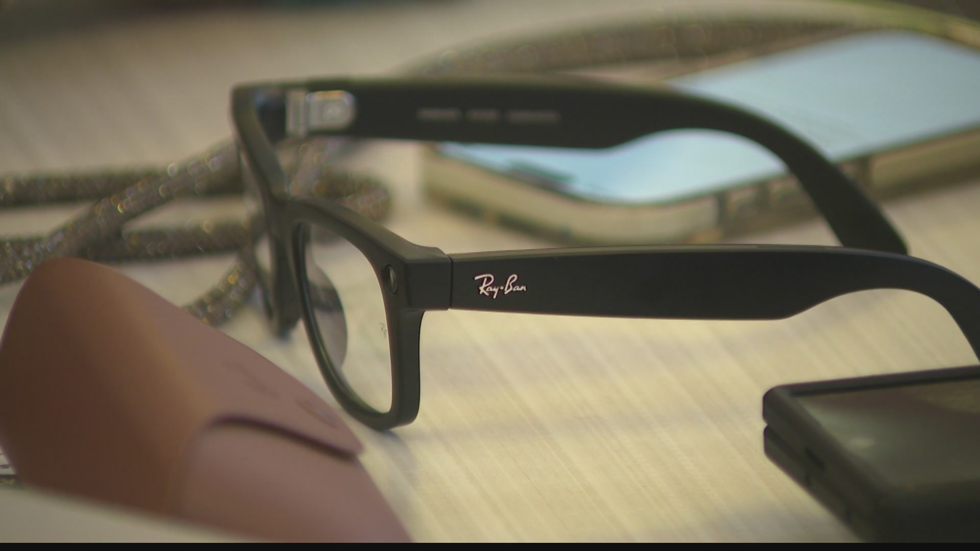 Iowa veterans receive free AI glasses from Meta