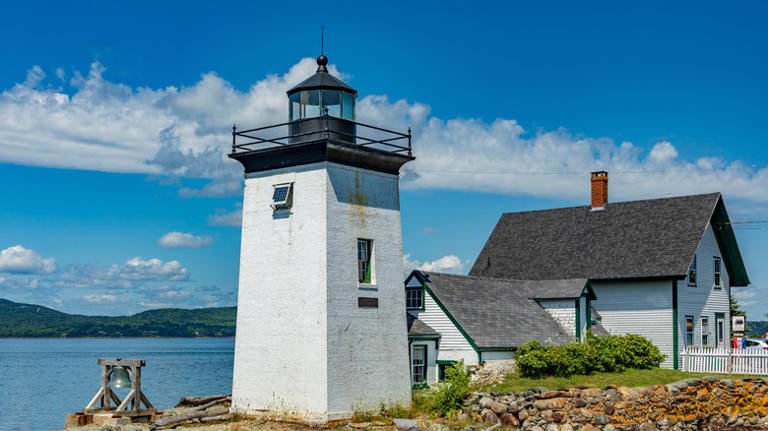 Forget Florida, retire to this East Coast escape with charming towns ...
