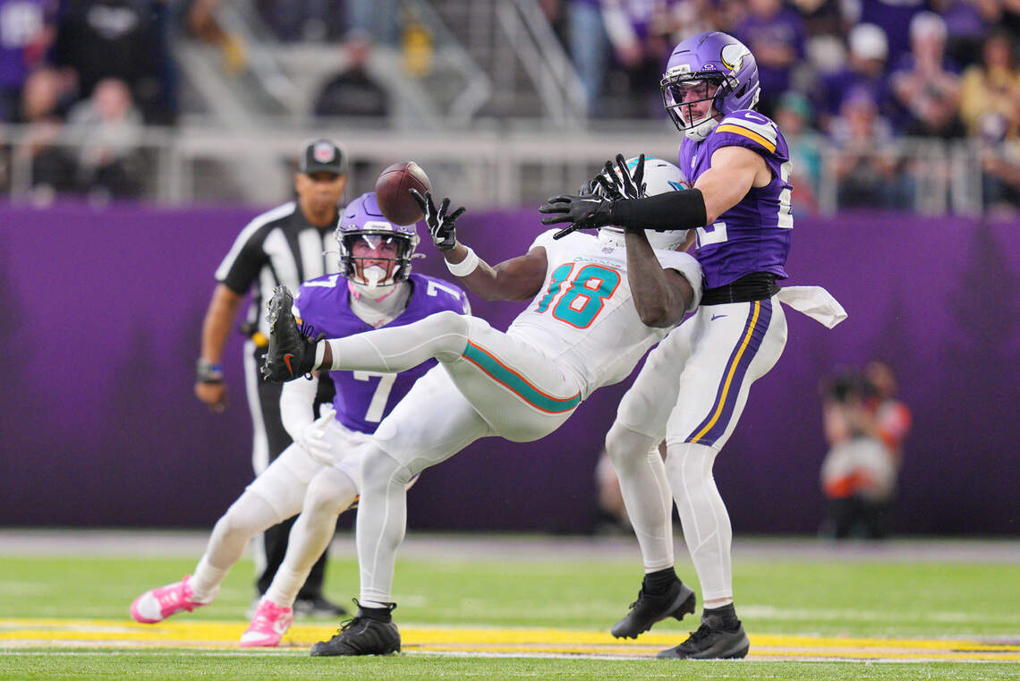 There's one positive in Dolphins WR Chris Bell's blunder vs. Vikings