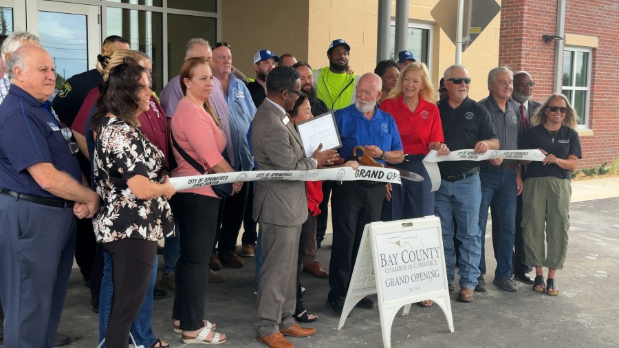 Springfield holds ribbon-cutting for new Civic Center