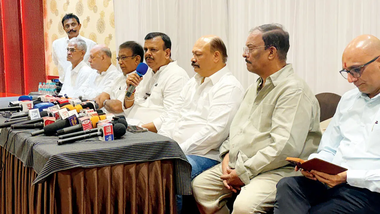 Mumbai restaurateurs plan SOP to tackle alleged blackmail threats
