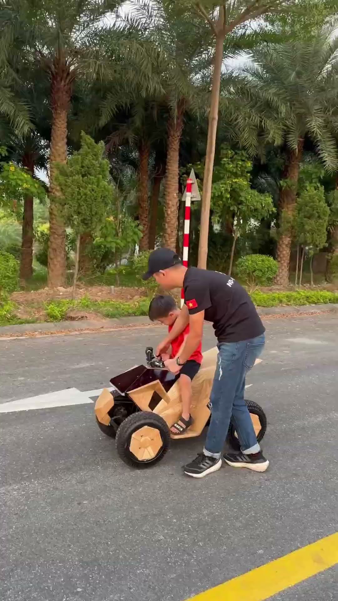 Father & son take their handmade wooden Cybertruck and Cyberquad for a ...