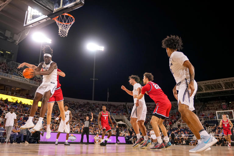 Grading Xavier Musketeers outdoor exhibition win over Dayton Flyers