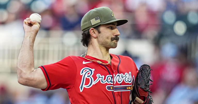 Atlanta Braves pitcher took Pride Night seriously — and gay fans noticed