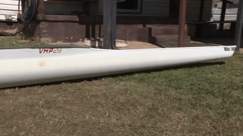 Two-seater team rowing boat found on I-35, metro man searching for owner