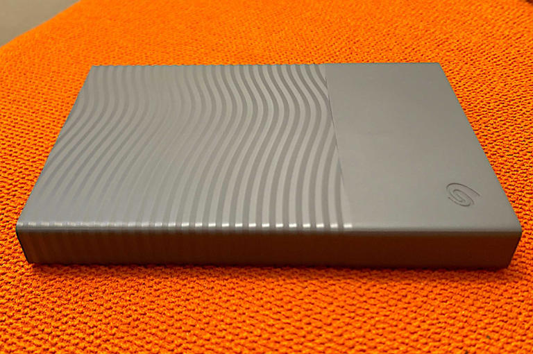 Seagate One Touch Portable review: The fastest 2.5-inch USB hard drive ...